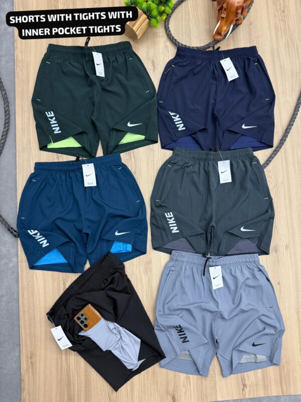 NIKE TIGHTY SHORTS