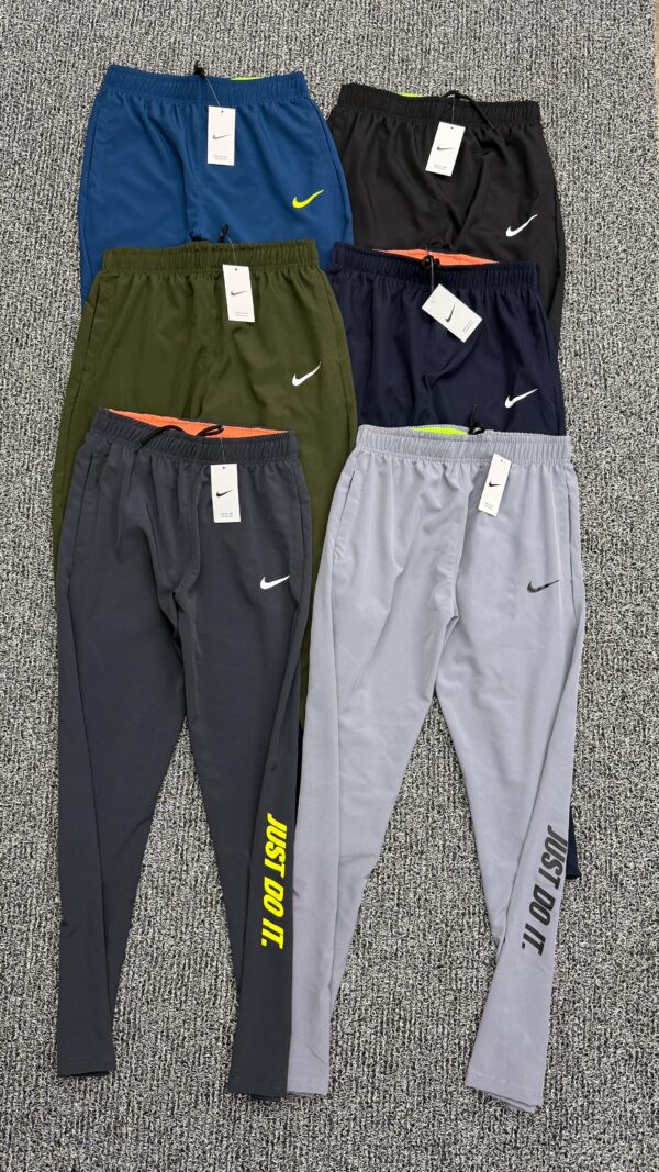 NIKE JUST DO IT TRACK PANT