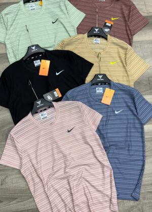 NIKE IMPORTED ROUND NECK