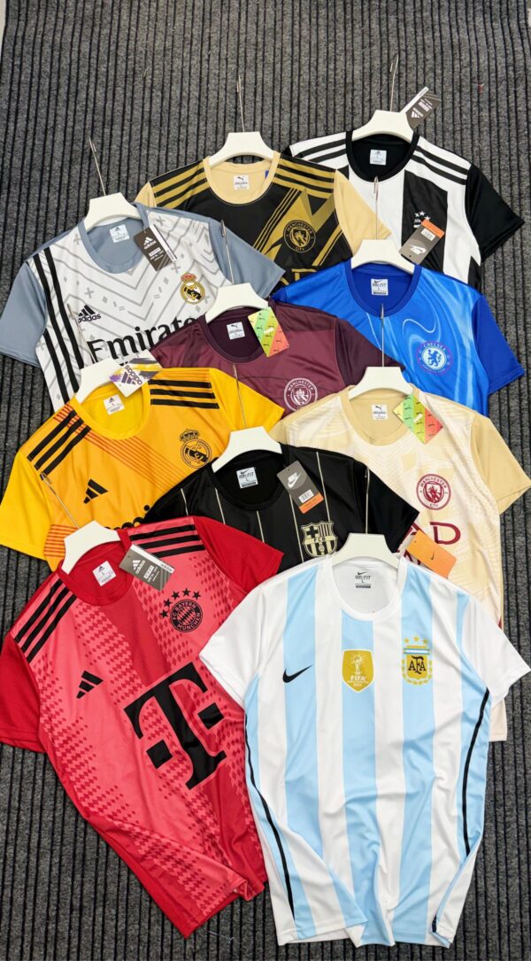 MULTIBRAND FOOTBALL ROUND NECK