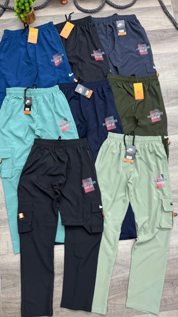 NIKE NEVER GIVE UP CARGO TRACKPANT
