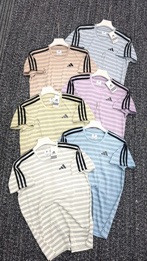ADIDAS NETFOLDING WITH THREE STRIPES ROUND NECK