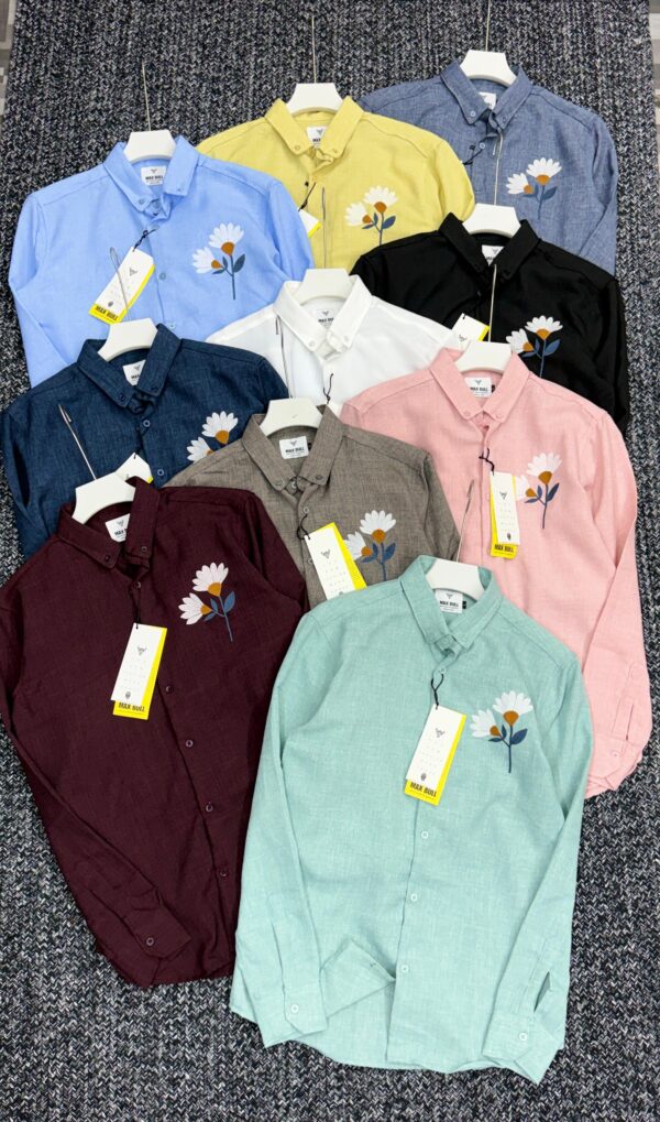 MAX BULL EMBROIDERY SHIRT