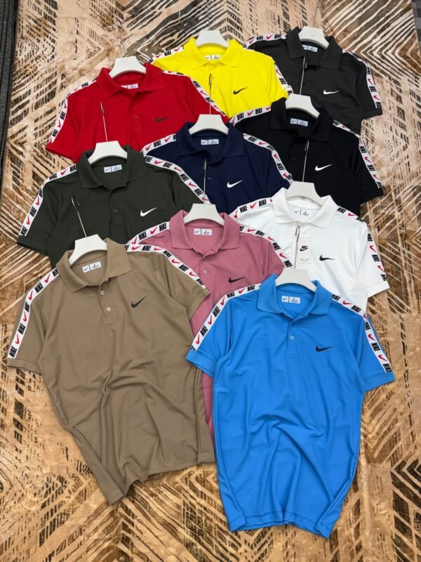 NIKE PREMEIUM MINI MARS PIQUE EMBROIDERY CUFF AND COLLAR POLO WITH SLEET